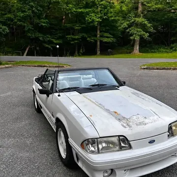 1991 Ford Mustang GT Convertible 2D