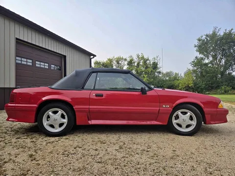 1991 Ford Mustang GT Convertible