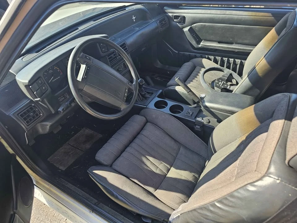 1991 Ford Mustang GT 3rd Gen - Image 4 of 7