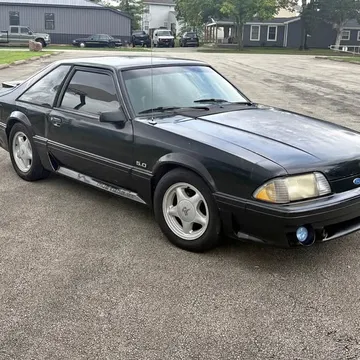 1991 Ford Mustang GT Hatchback 2D