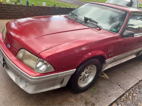1991 Ford Mustang GT Hatchback 2D