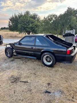 1991 Ford Mustang GT Hatchback 2D