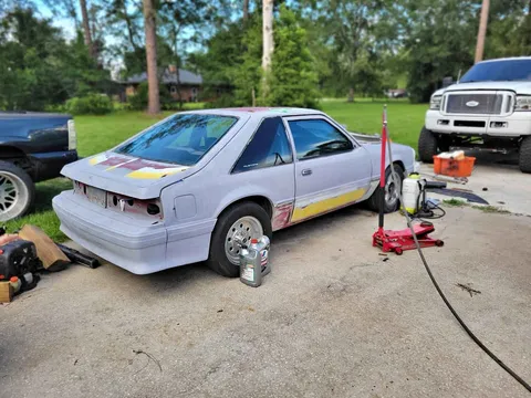 1991 Ford Mustang GT Hatchback 2D
