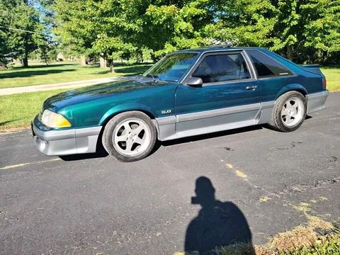 1991 Ford Mustang GT Hatchback 2D