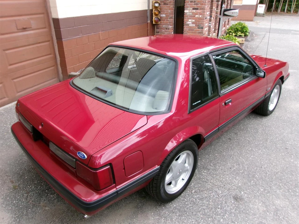 1991 Ford Mustang 3rd Gen - Image 13 of 31