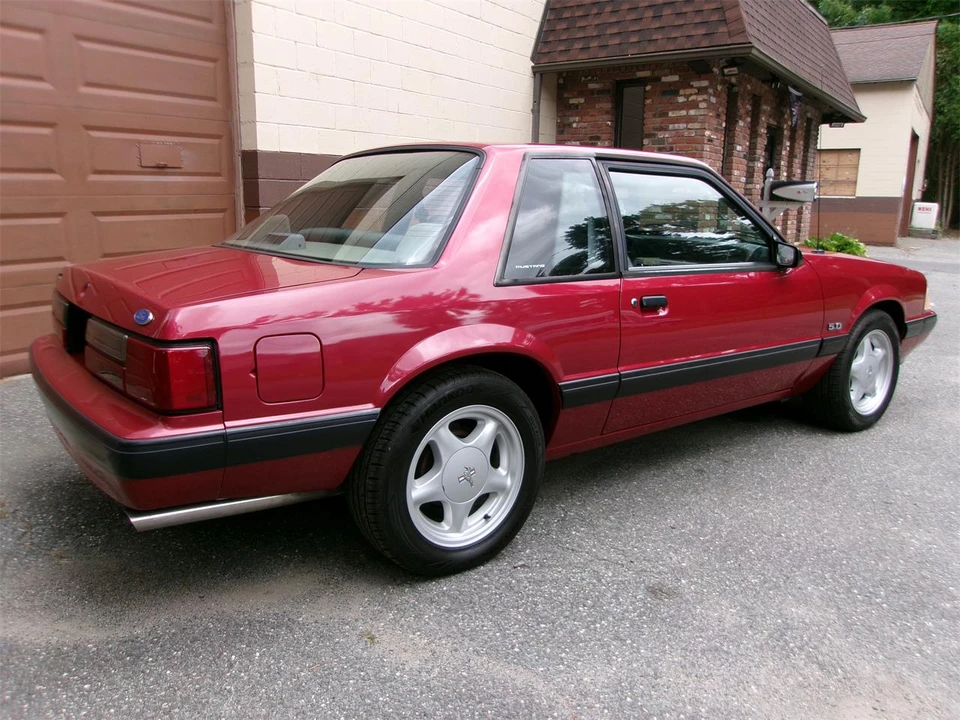 1991 Ford Mustang 3rd Gen - Image 17 of 31