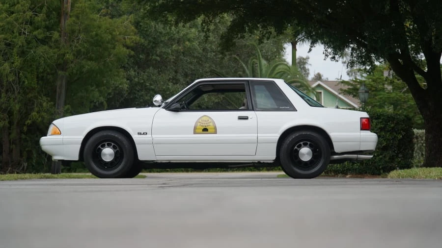 1991 Ford Mustang 3rd Gen - Image 2 of 19