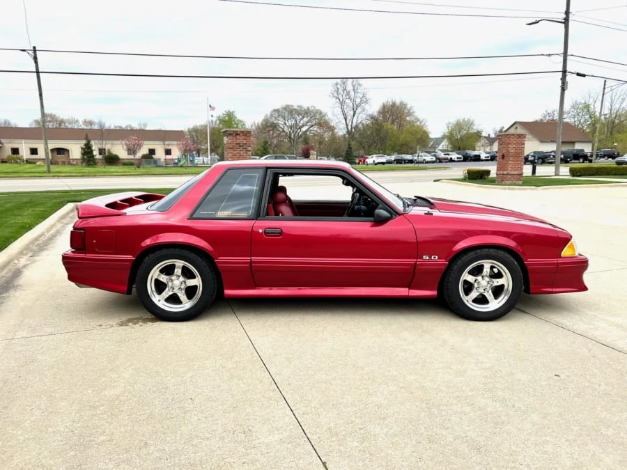 1991 Ford Mustang 3rd Gen - Image 2 of 31