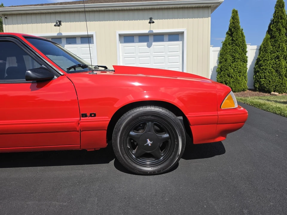 1991 Ford Mustang 3rd Gen - Image 14 of 31