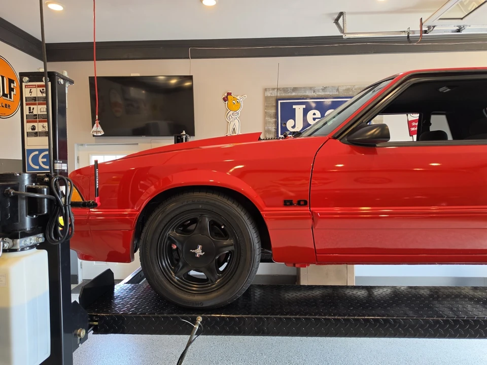 1991 Ford Mustang 3rd Gen - Image 28 of 31