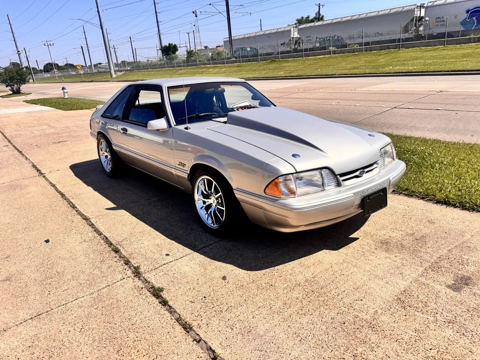 1991 Ford Mustang 3rd Gen - Image 2 of 24