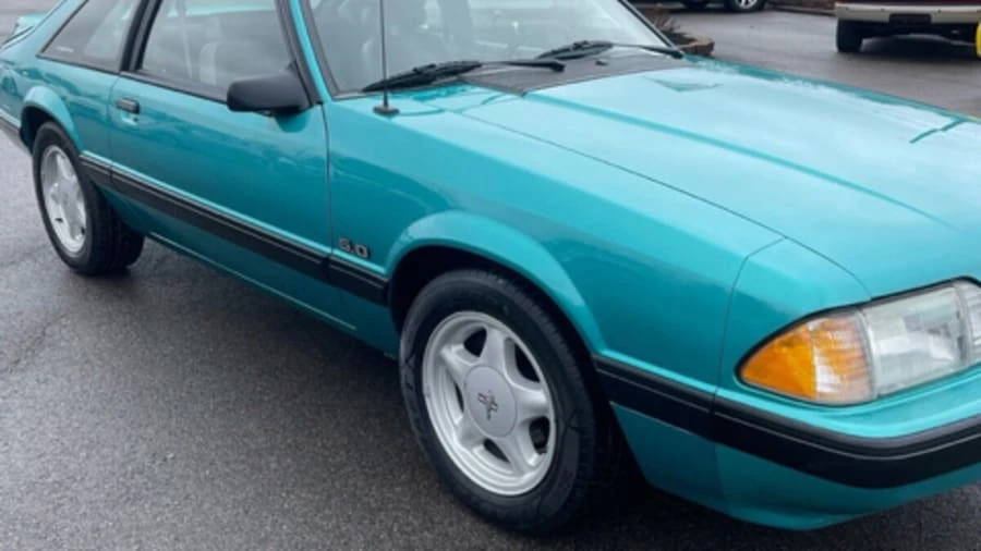 1991 Ford Mustang 3rd Gen - Image 7 of 28