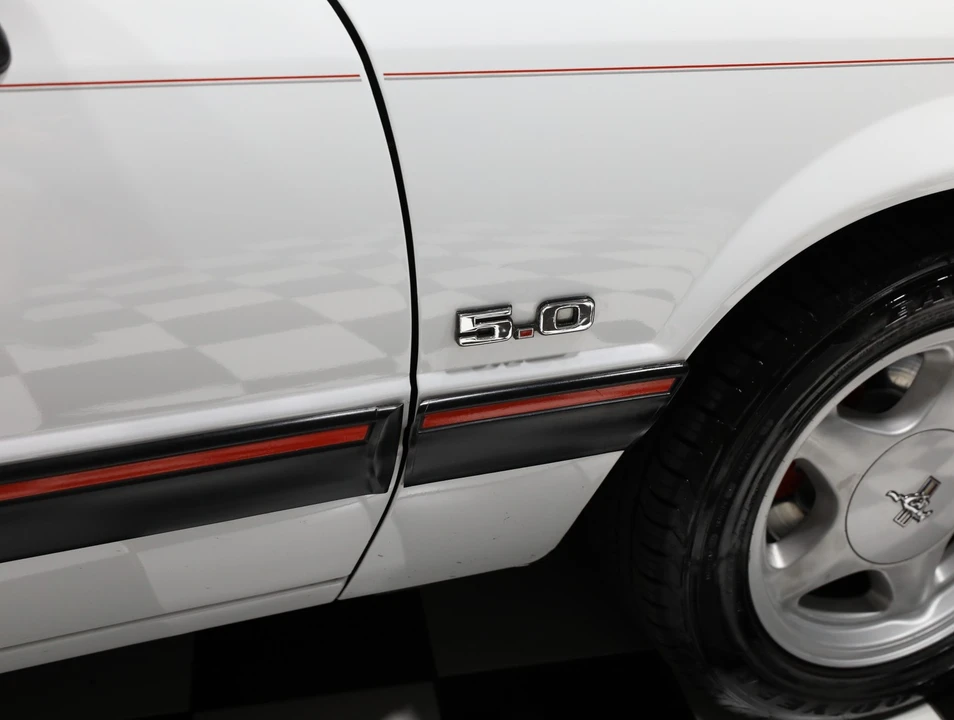 1991 Ford Mustang 3rd Gen - Image 23 of 31