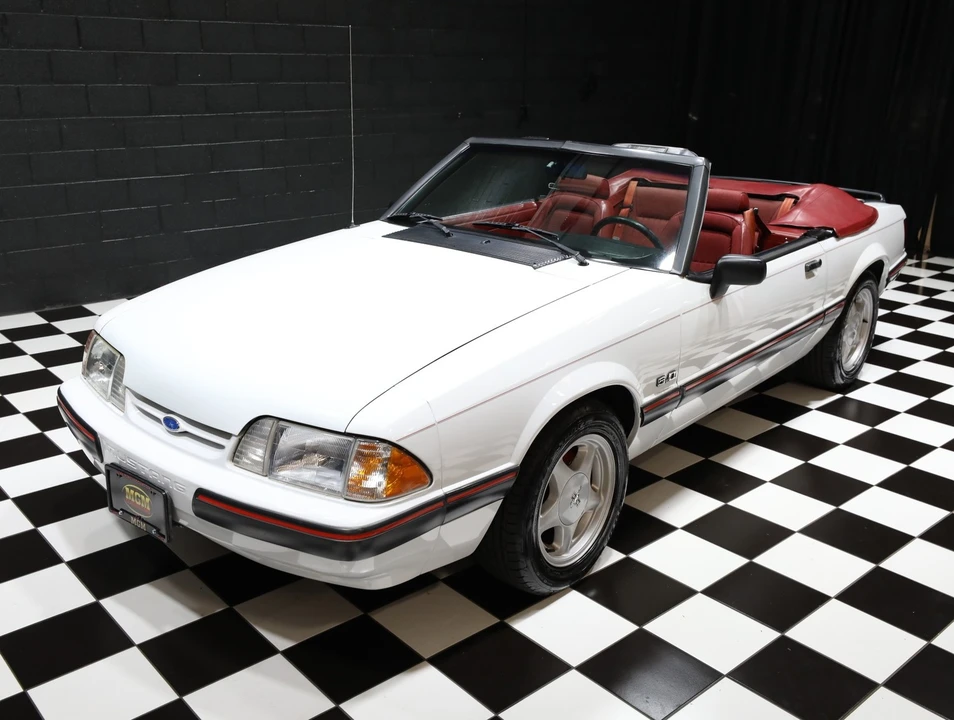 1991 Ford Mustang 3rd Gen - Image 13 of 31