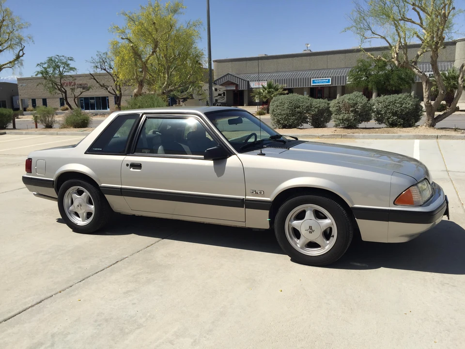 1991 Ford Mustang 3rd Gen - Image 15 of 31