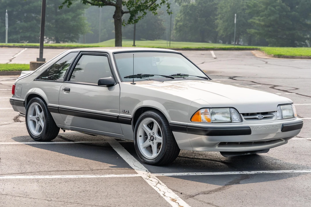 1991 Ford Mustang 3rd Gen - Image 11 of 31