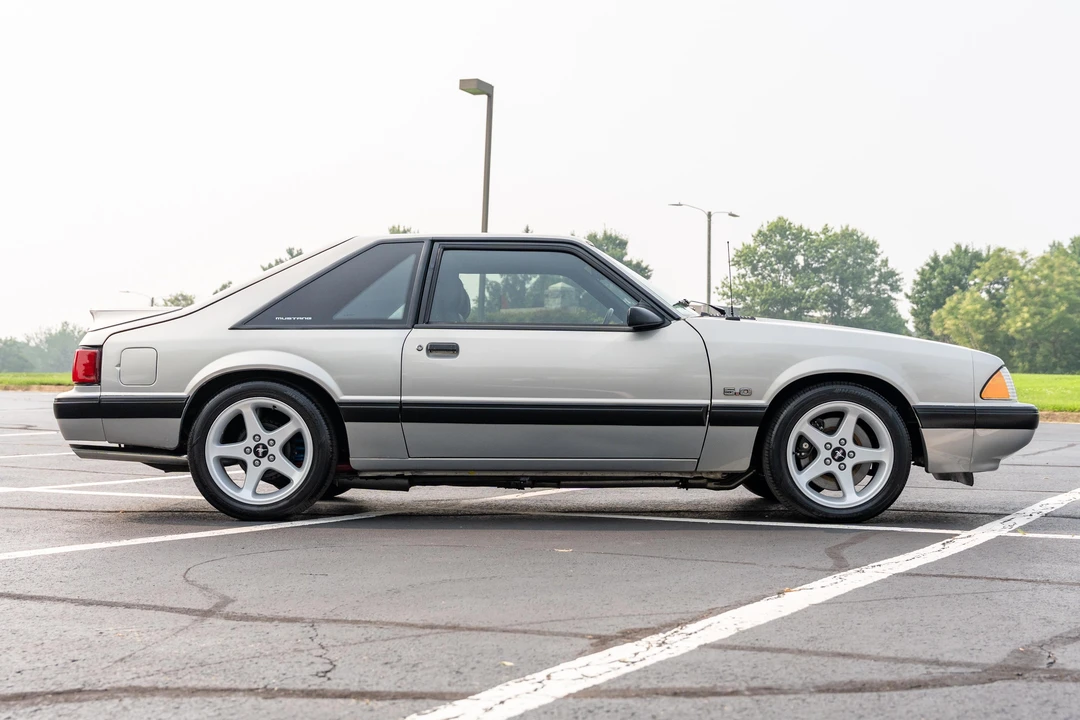 1991 Ford Mustang 3rd Gen - Image 3 of 31