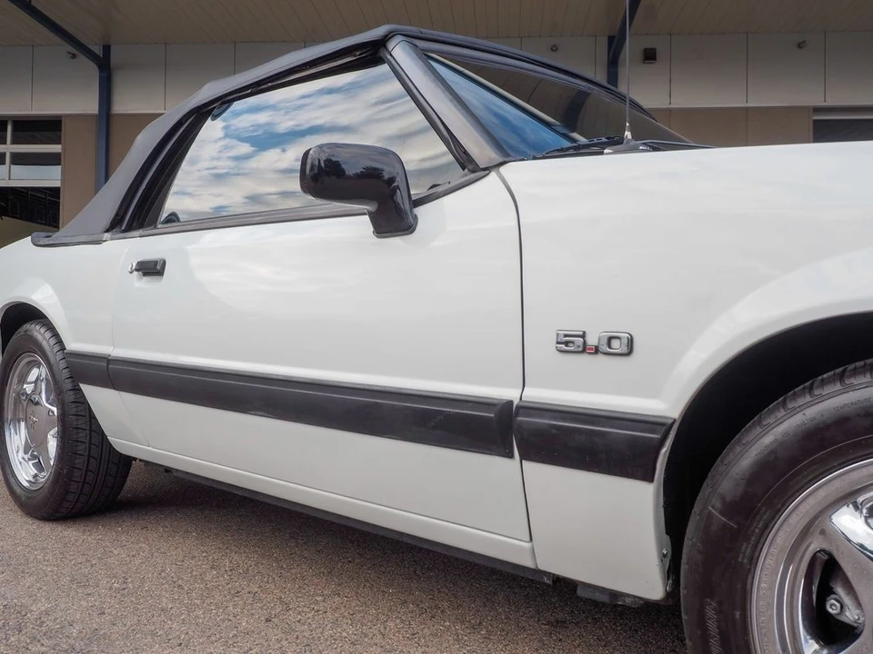 1991 Ford Mustang 3rd Gen - Image 17 of 21