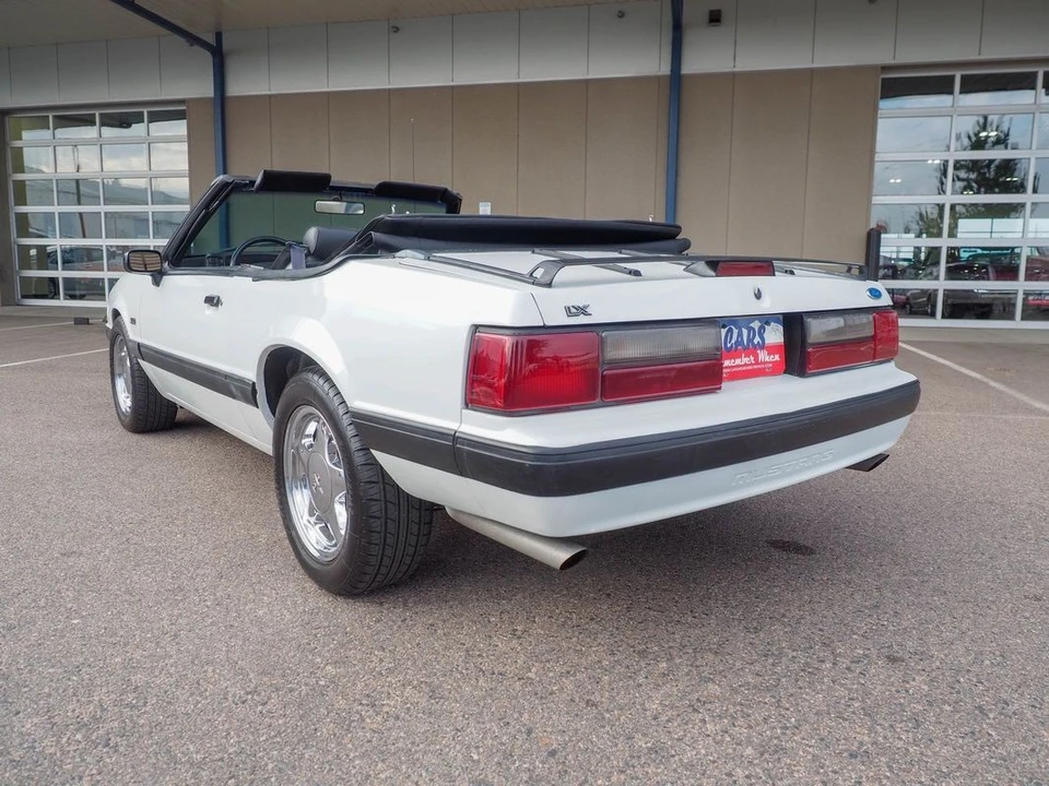 1991 Ford Mustang 3rd Gen - Image 19 of 21