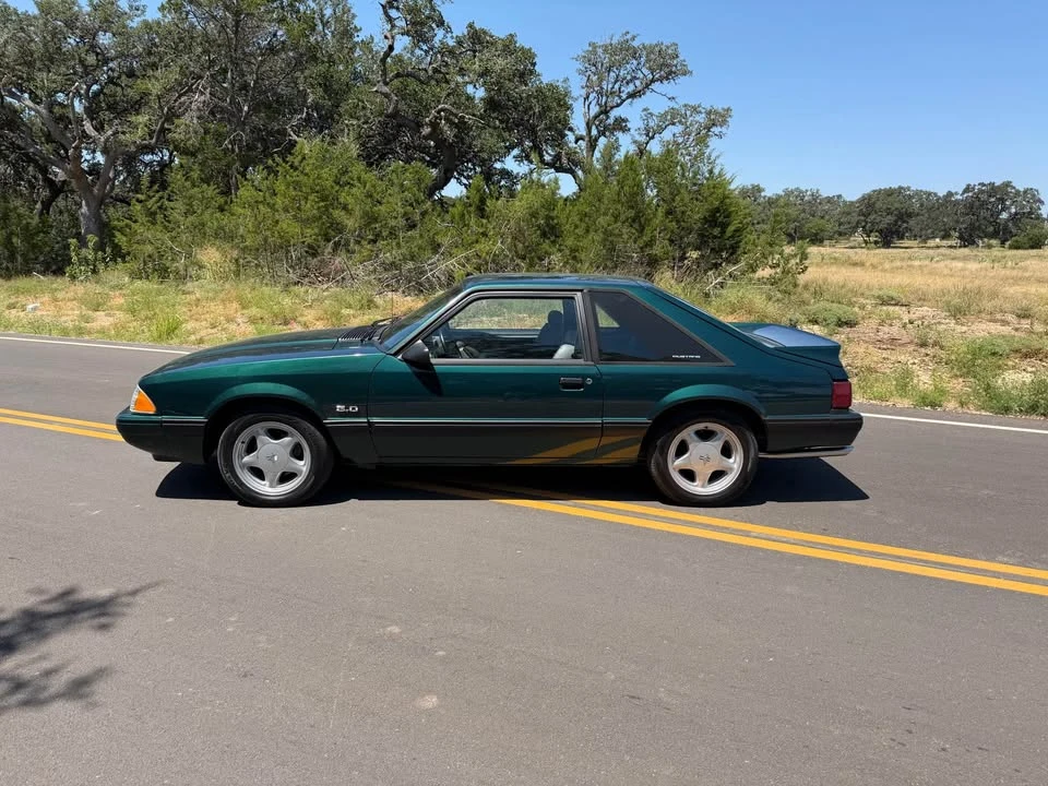 1991 Ford Mustang 3rd Gen - Image 2 of 18