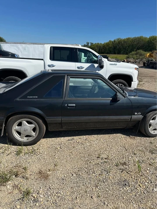 1991 Ford Mustang 3rd Gen - Image 2 of 5