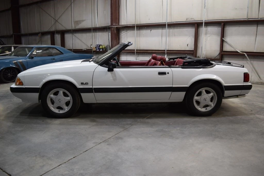1991 Ford Mustang 3rd Gen - Image 4 of 21