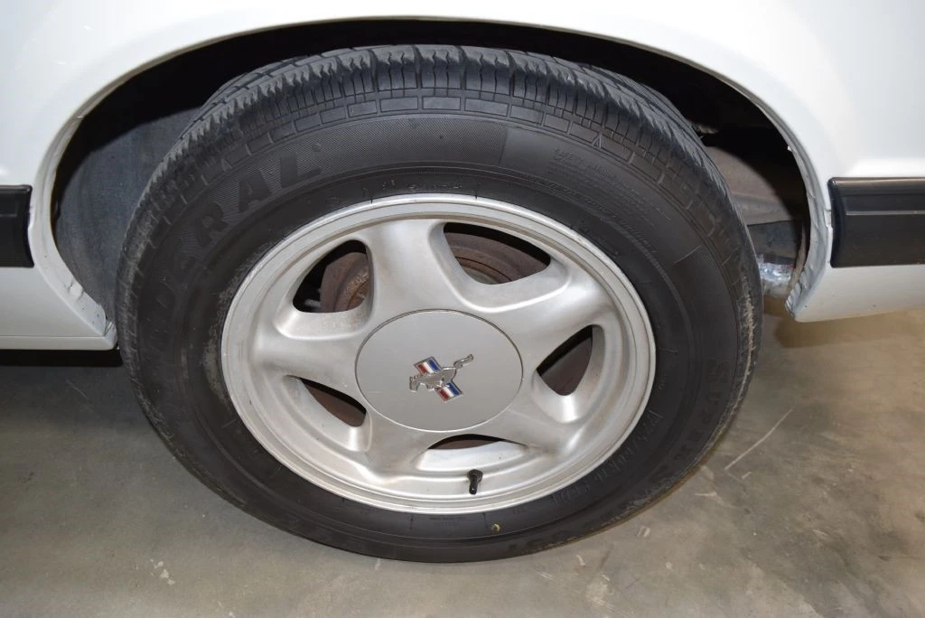 1991 Ford Mustang 3rd Gen - Image 12 of 21