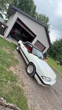 1991 Ford Mustang LX Convertible 2D
