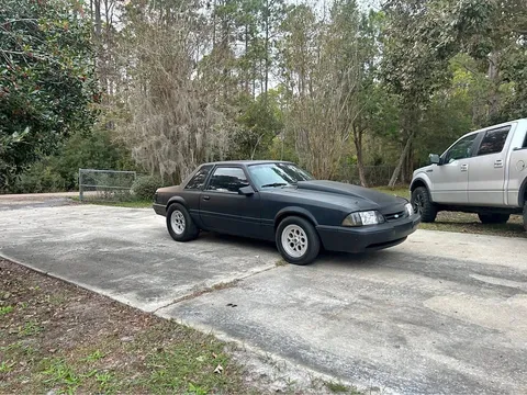 1991 Ford Mustang LX Coupe 2D