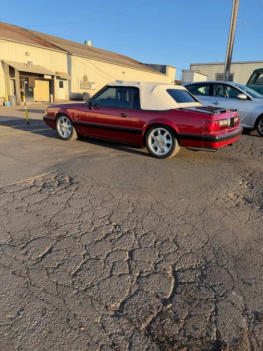1991 Ford Mustang 3rd Gen - Image 2 of 4