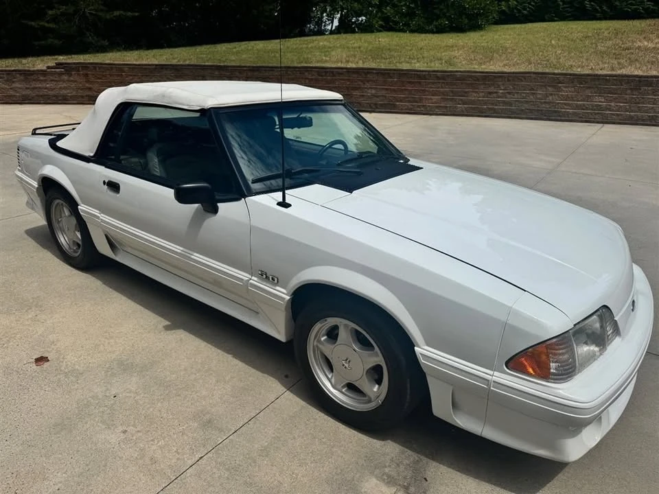 1991 Ford Mustang 3rd Gen - Image 5 of 15