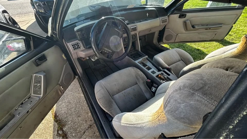 1991 Ford Mustang 3rd Gen - Image 2 of 12