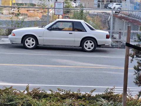 1991 Ford Mustang