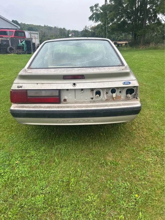 1991 Ford Mustang 3rd Gen - Image 5 of 11