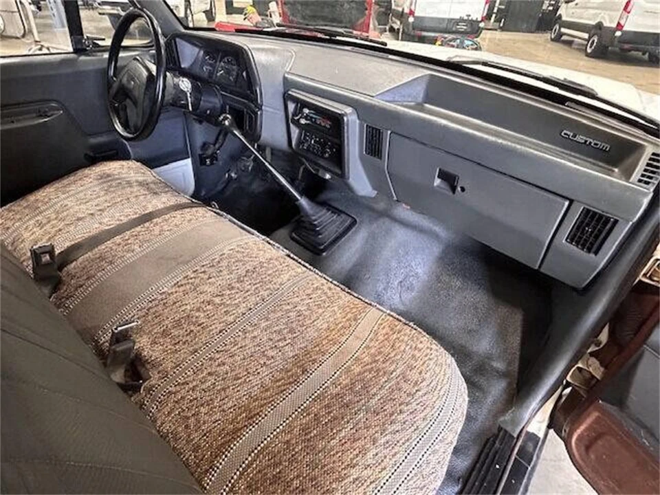 1991 Ford F-Series 8th Gen - Image 4 of 16