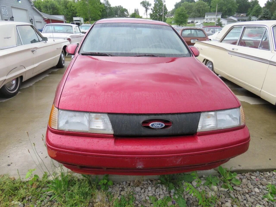 1991 Ford Taurus 1st Gen - Image 2 of 25