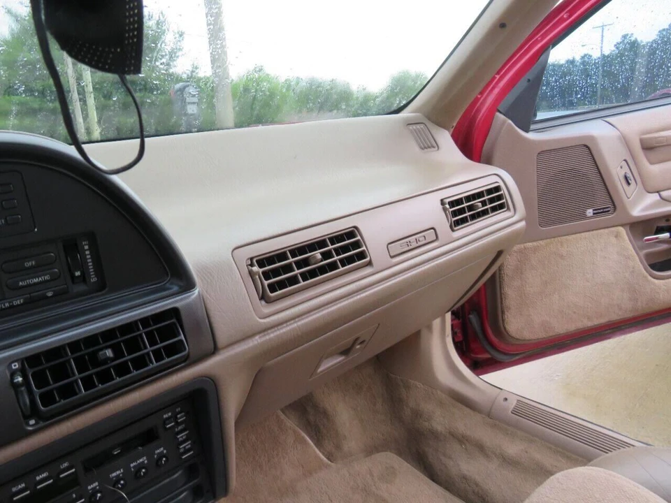 1991 Ford Taurus 1st Gen - Image 17 of 25