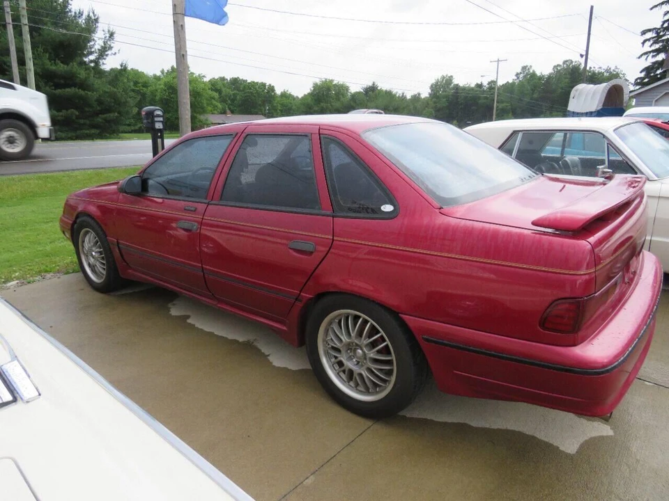 1991 Ford Taurus 1st Gen - Image 5 of 25