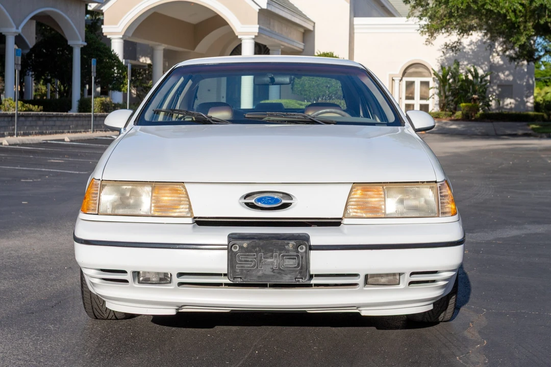 1991 Ford Taurus SHO 1st Gen - Image 2 of 31