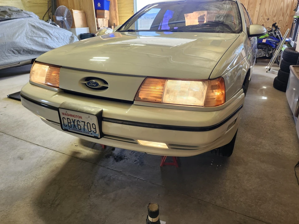 1991 Ford Taurus SHO 1st Gen - Image 23 of 31
