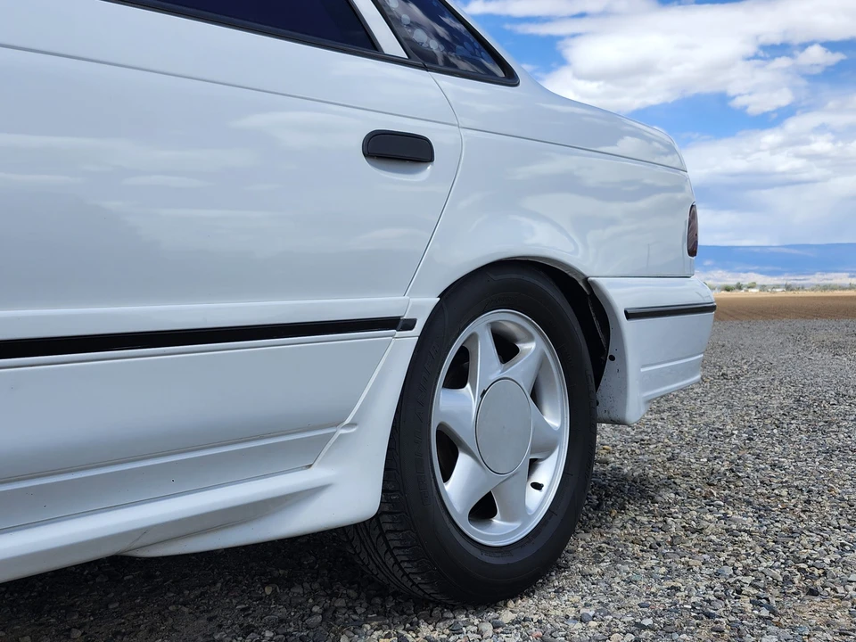 1991 Ford Taurus SHO 1st Gen - Image 15 of 31