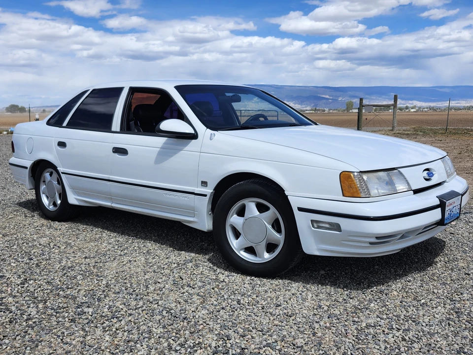 1991 Ford Taurus SHO 1st Gen - Image 5 of 31