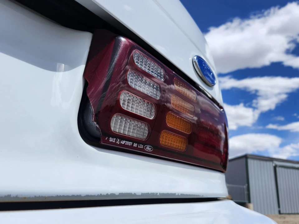 1991 Ford Taurus SHO 1st Gen - Image 13 of 31