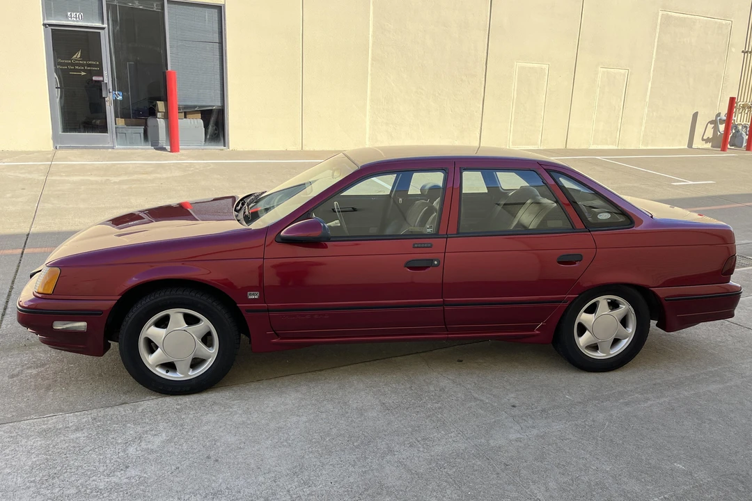 1991 Ford Taurus SHO 1st Gen - Image 6 of 6