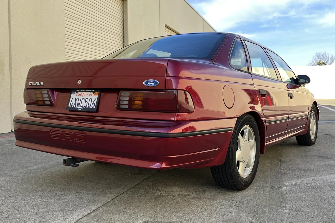 1991 Ford Taurus SHO 1st Gen - Image 4 of 6