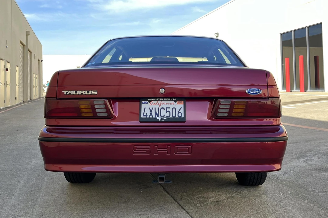 1991 Ford Taurus SHO 1st Gen - Image 5 of 6