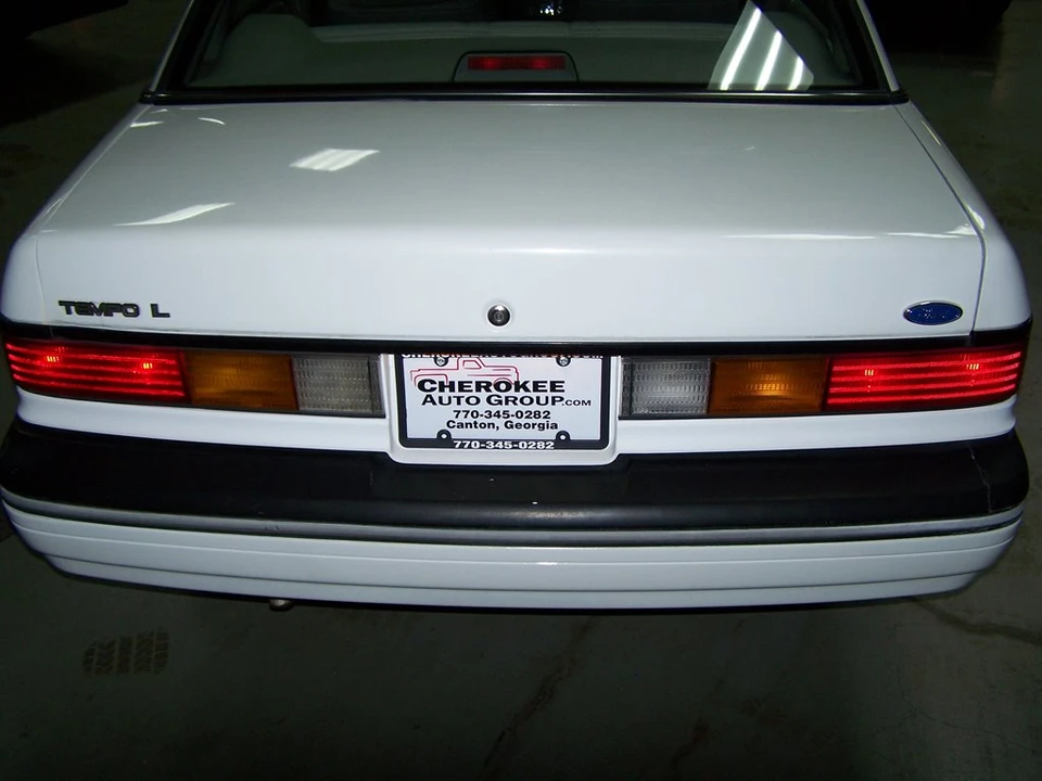 1991 Ford - Image 8 of 17
