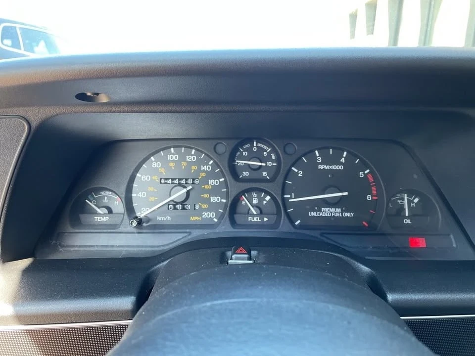 1991 Ford Thunderbird 9th Gen - Image 15 of 17