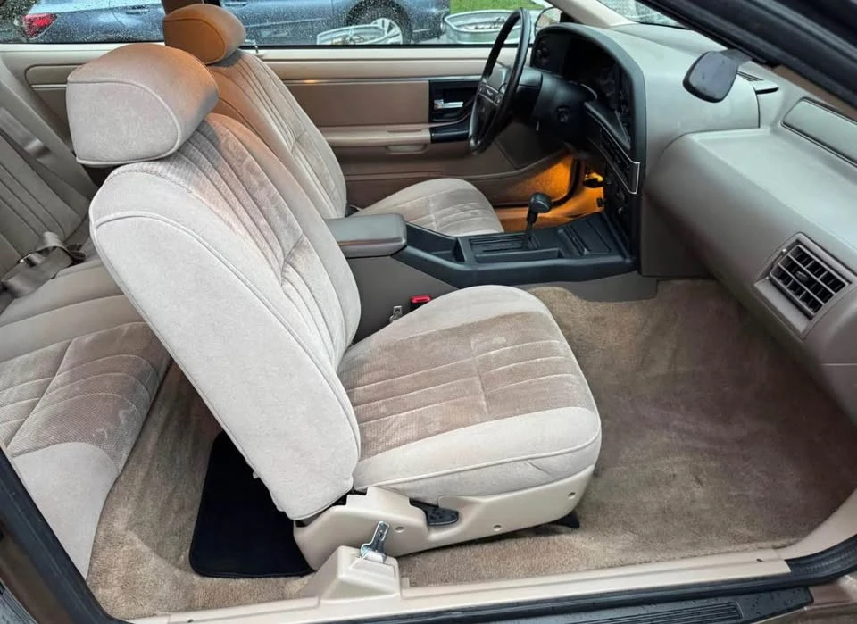 1991 Ford Thunderbird 10th Gen - Image 5 of 6