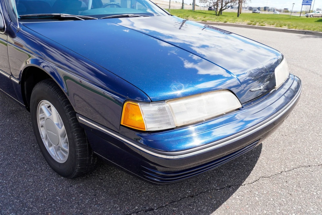 1991 Ford Thunderbird 10th Gen - Image 23 of 31